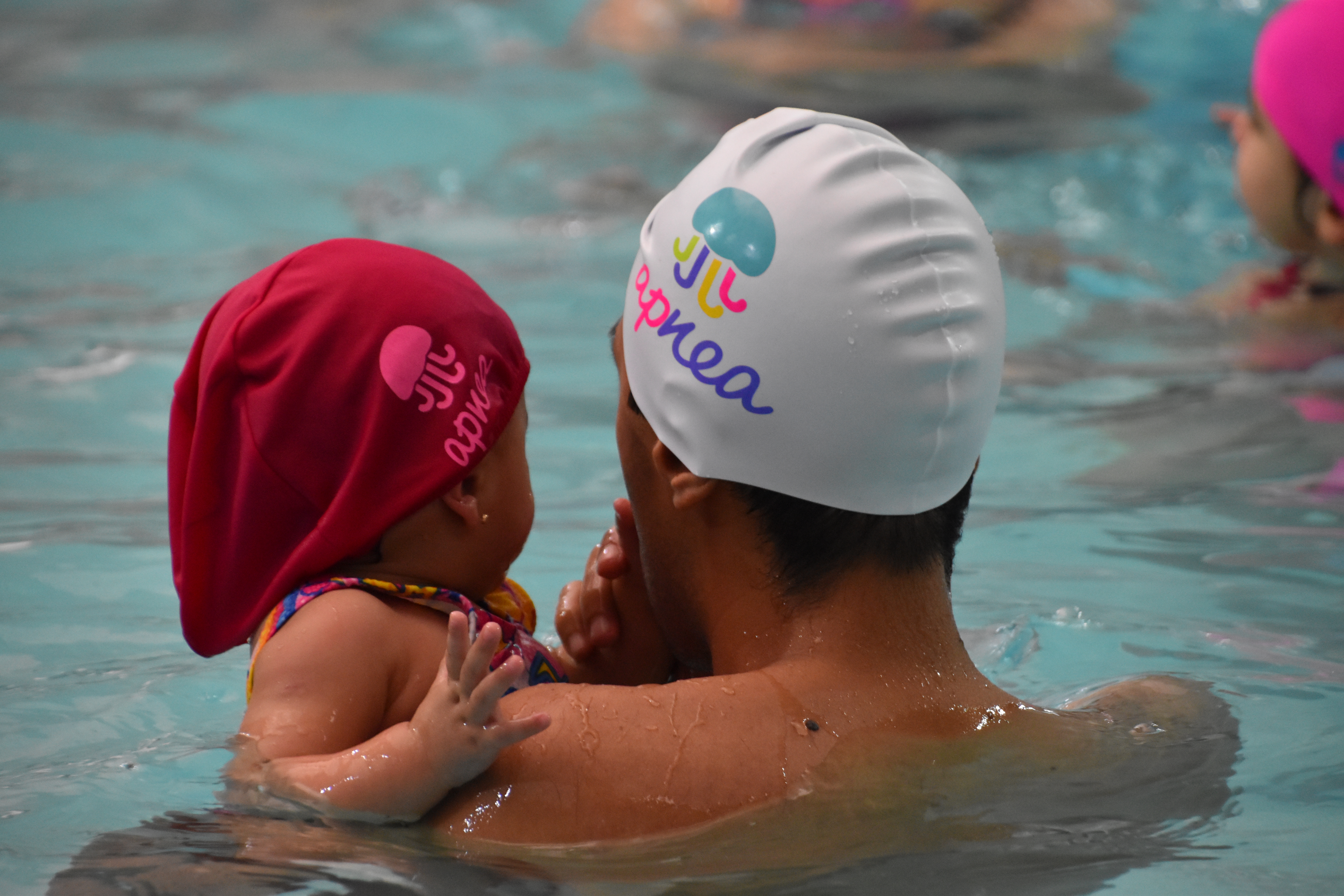 Actividad de primeros vínculos con el agua en APNEA